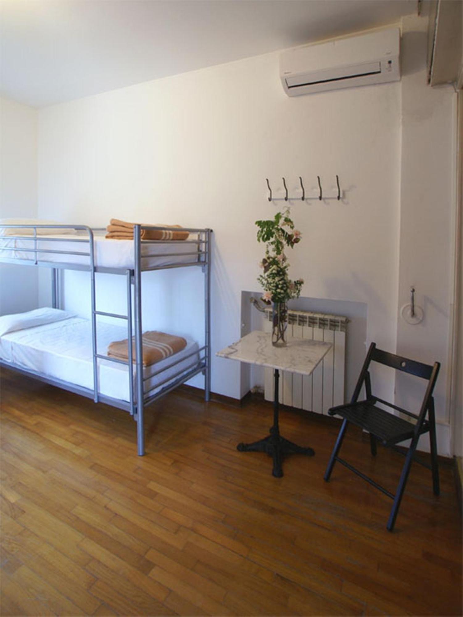 Hostel Colours Milan Chambre photo