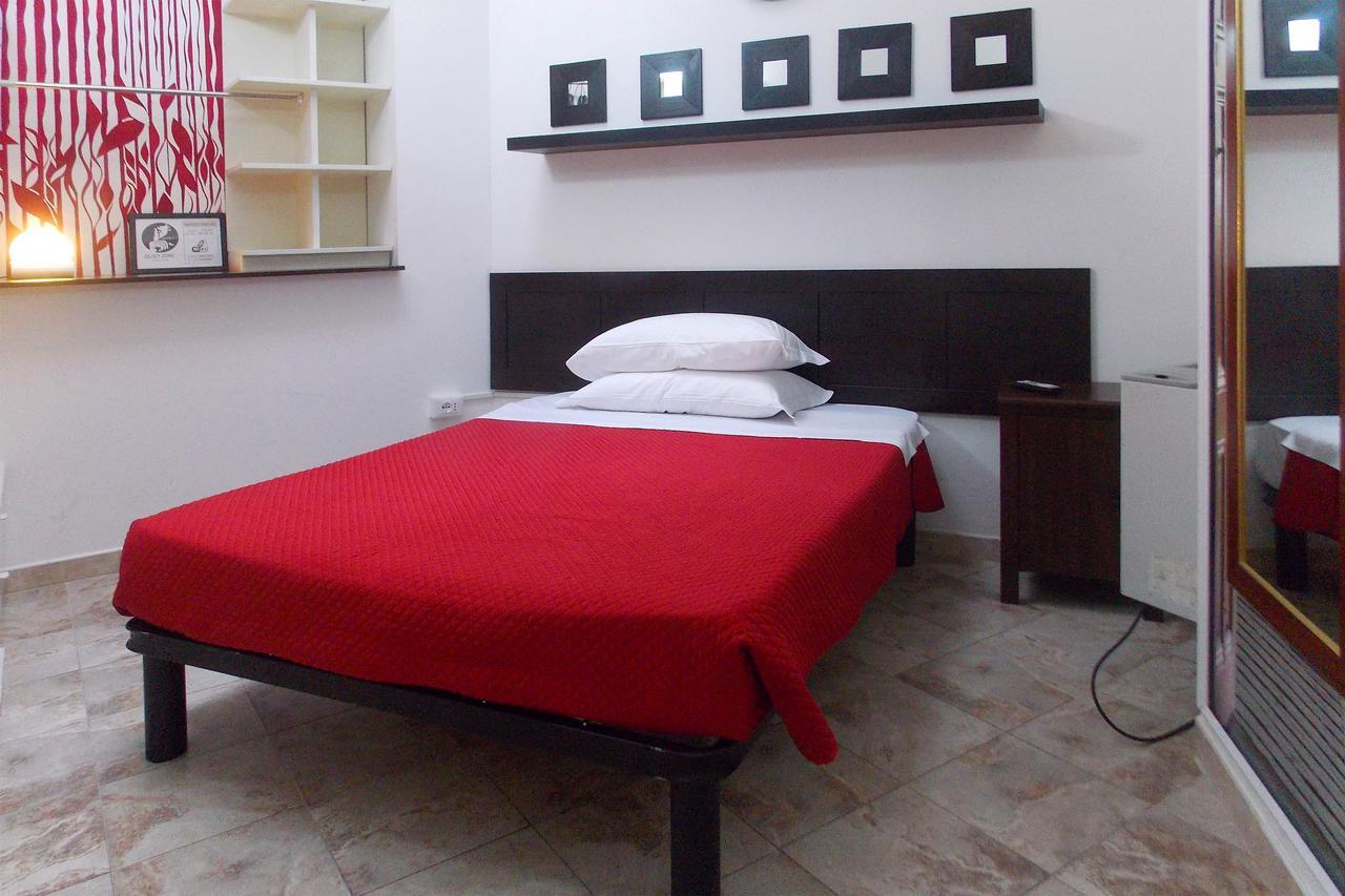 Hostel Colours Milan Extérieur photo
